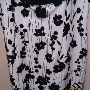 Jessica Howard spring/summer Amy occasion dress. This dress is a size 18